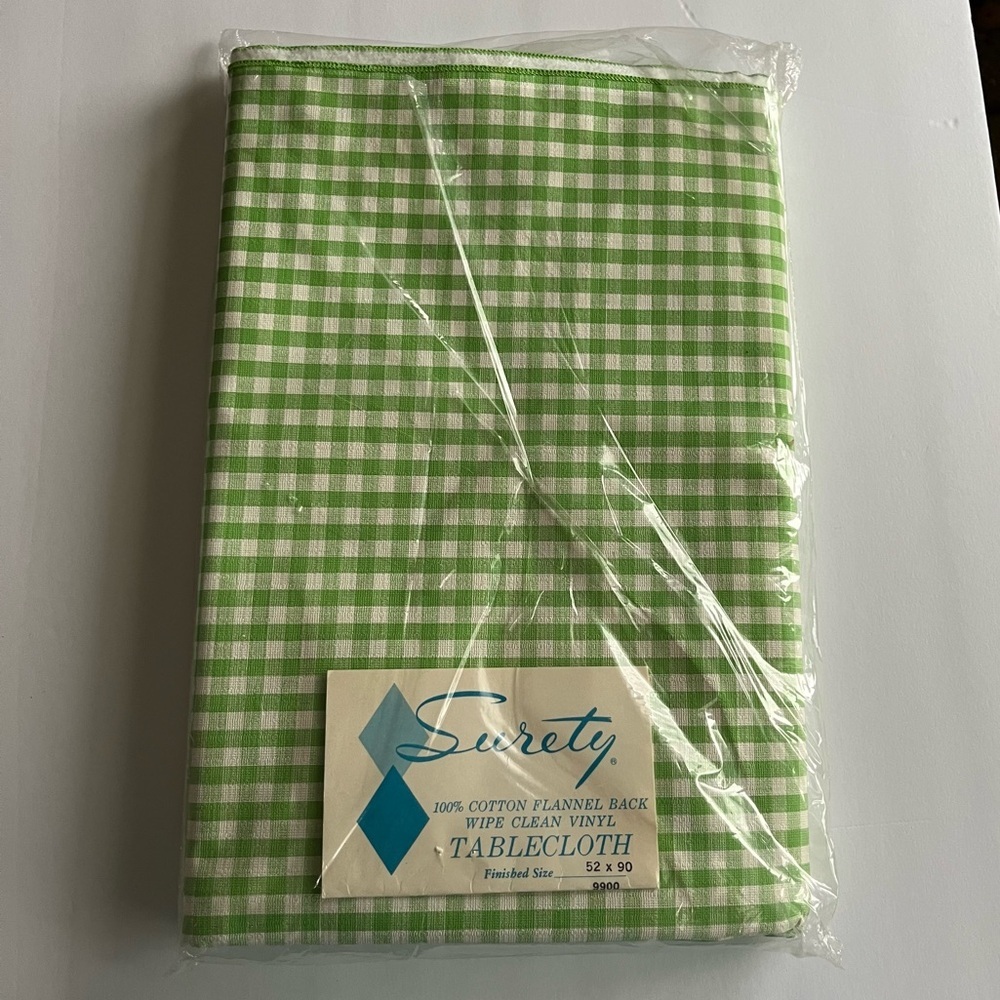 MCM Tablecloth Vinylโ Gingham Green Plaid 52โ x 90โ Surety VTG Open Package New